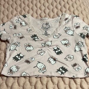 sanrio & friends - hello kitty - light pink crop top